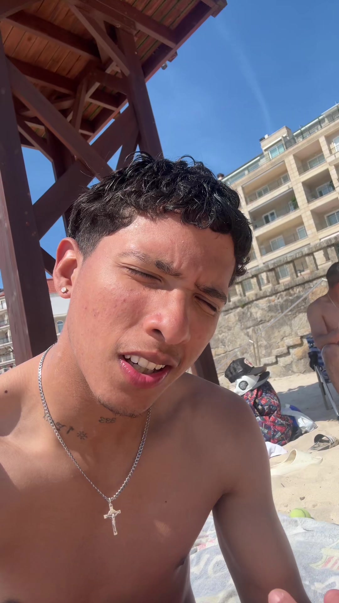 @Chrisss