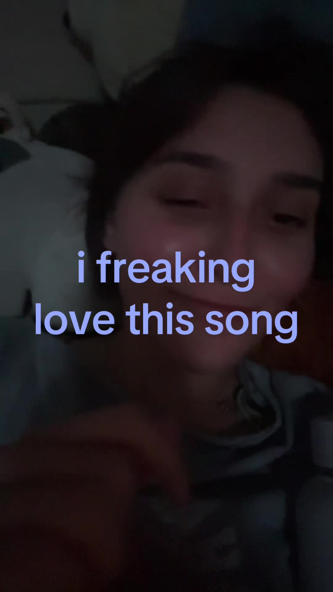 @:3