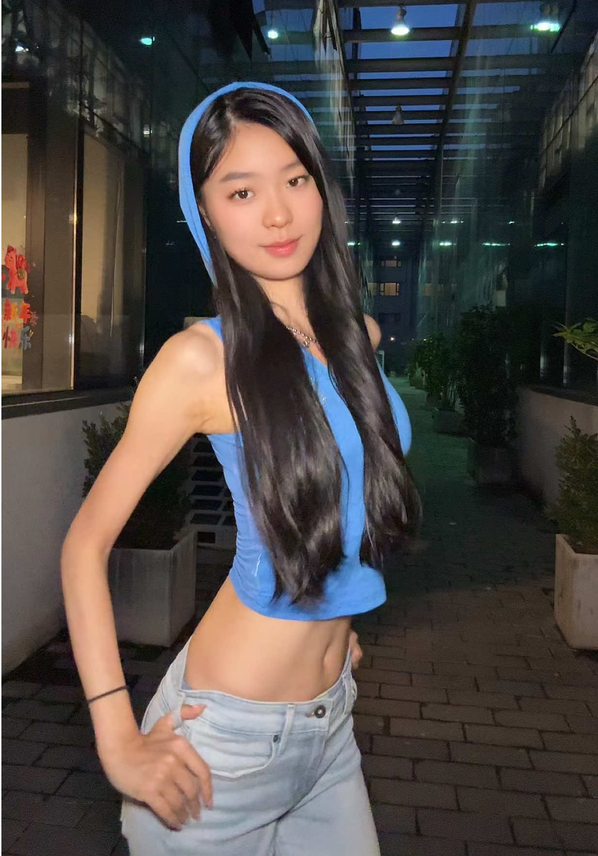 @NanaVLive