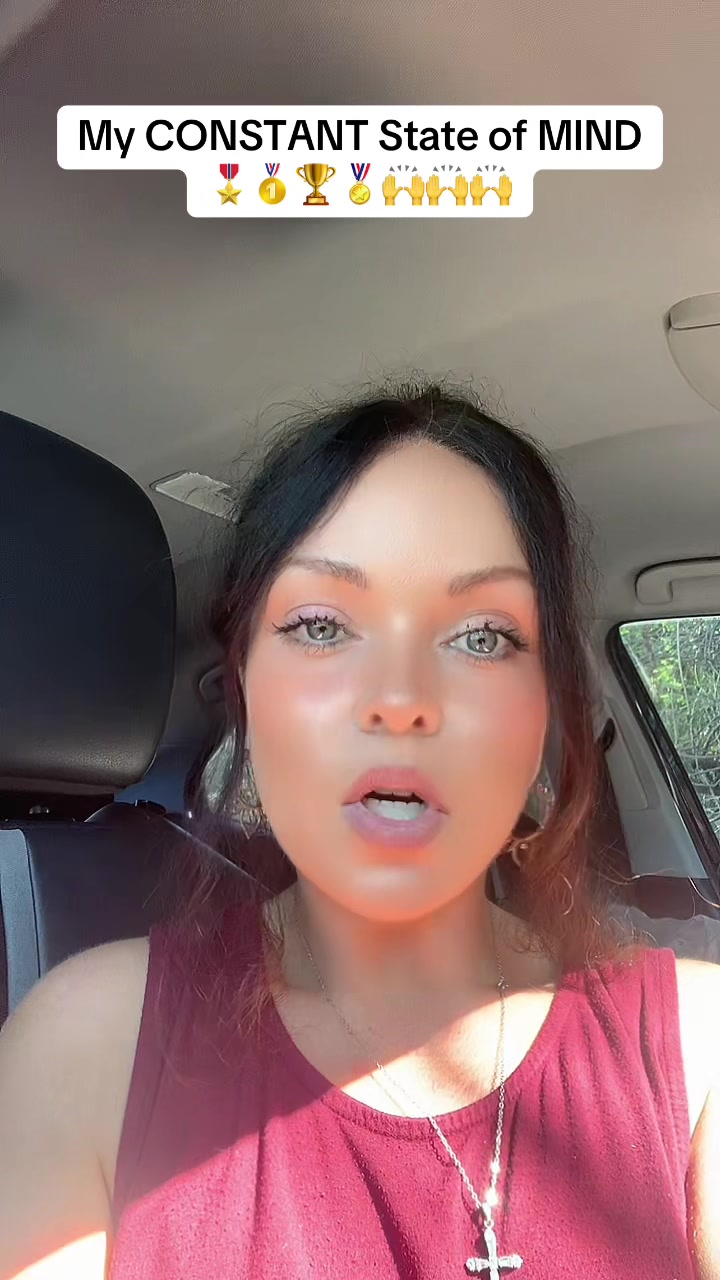 @OLIVIA♥️
