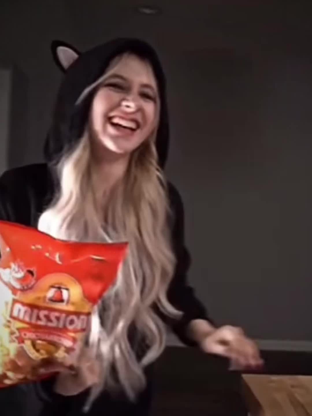 @emillianasyz