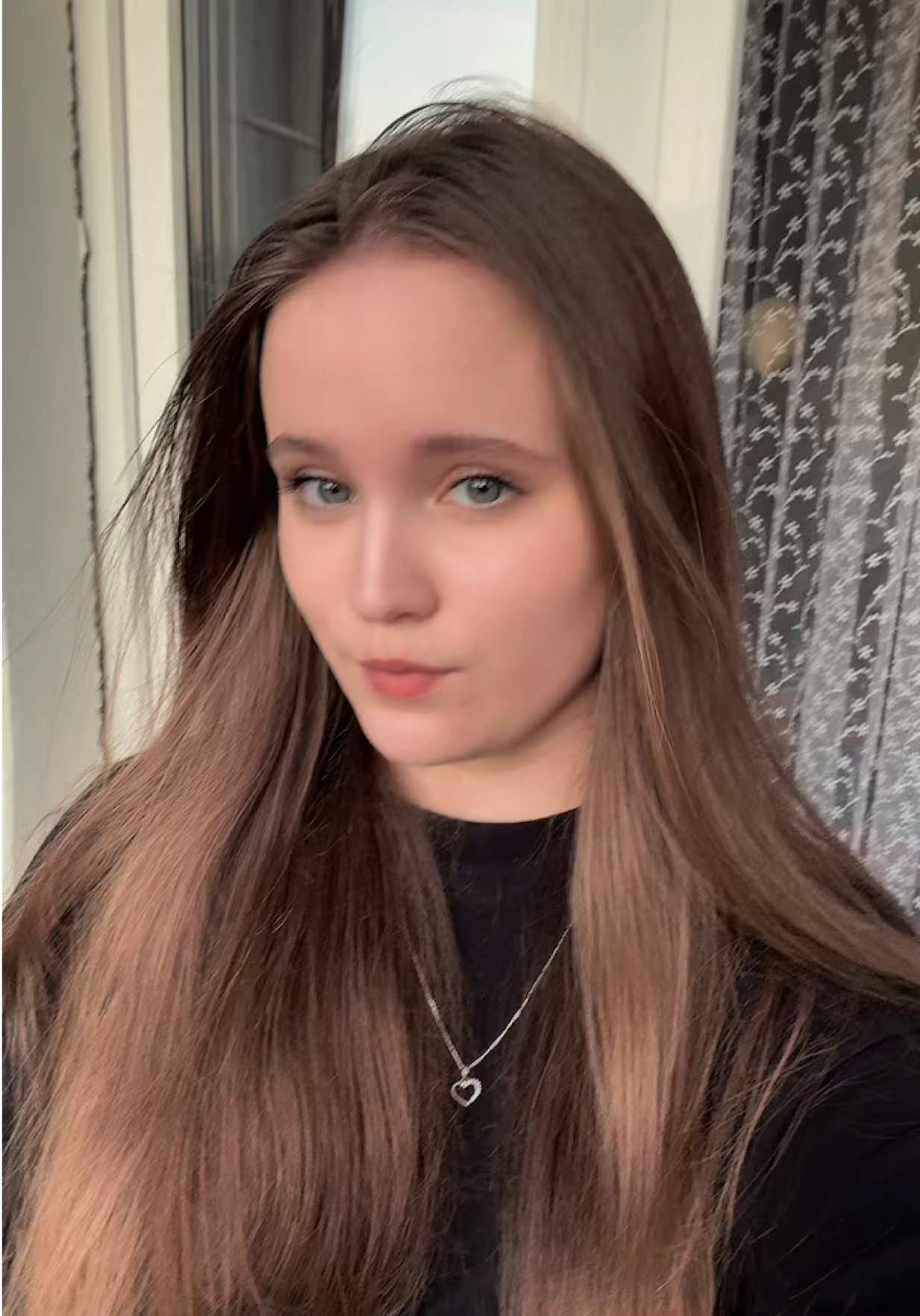 @꧁𝓹𝓸𝓵𝓲𝓷𝓪꧂