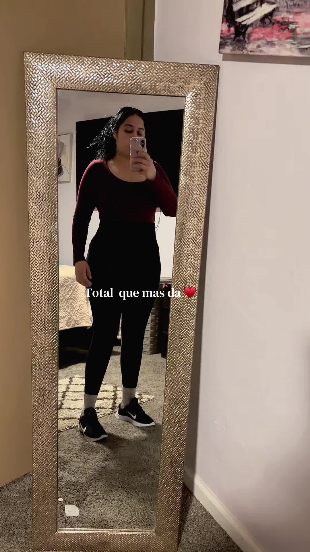 @anabella