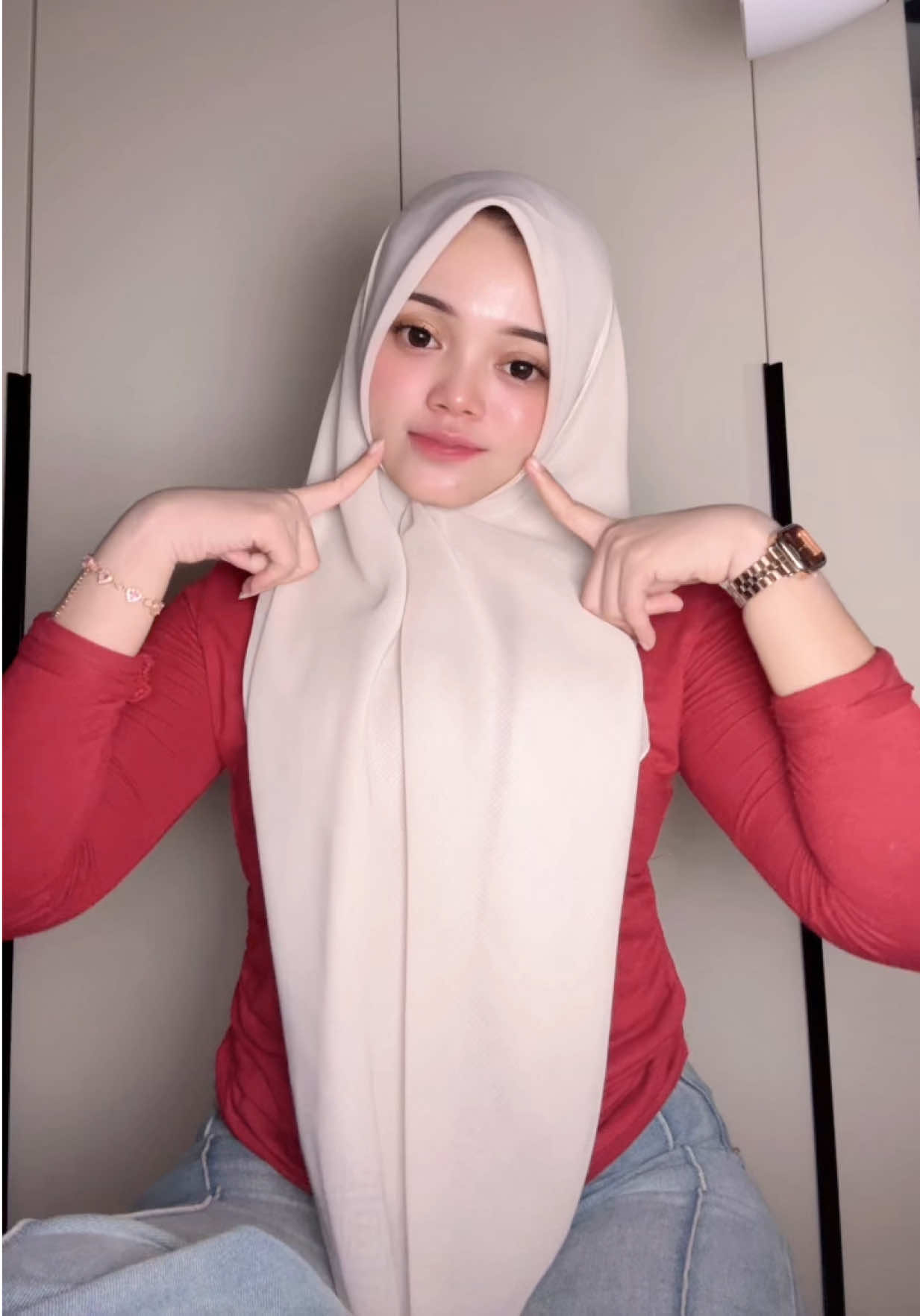 @cutkina_