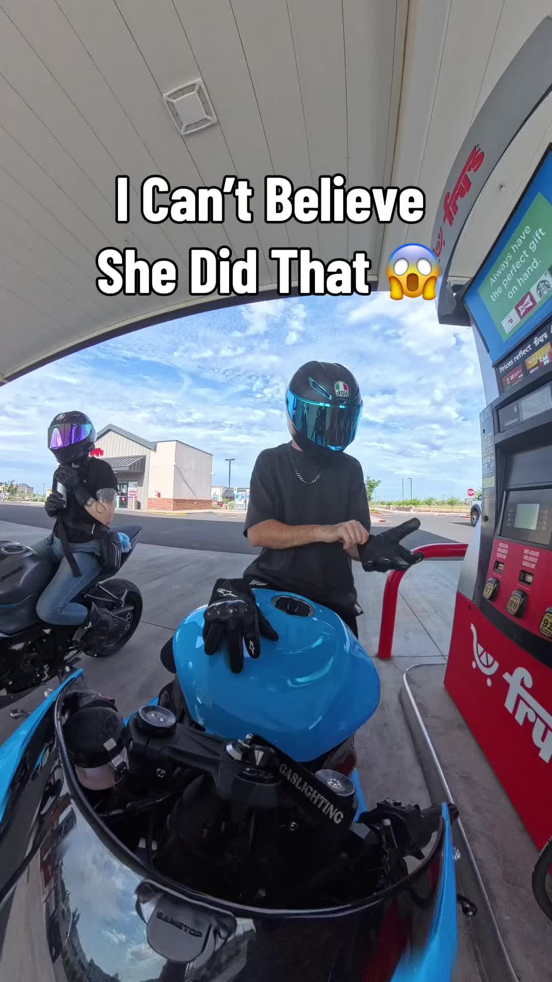 @Moto Moe