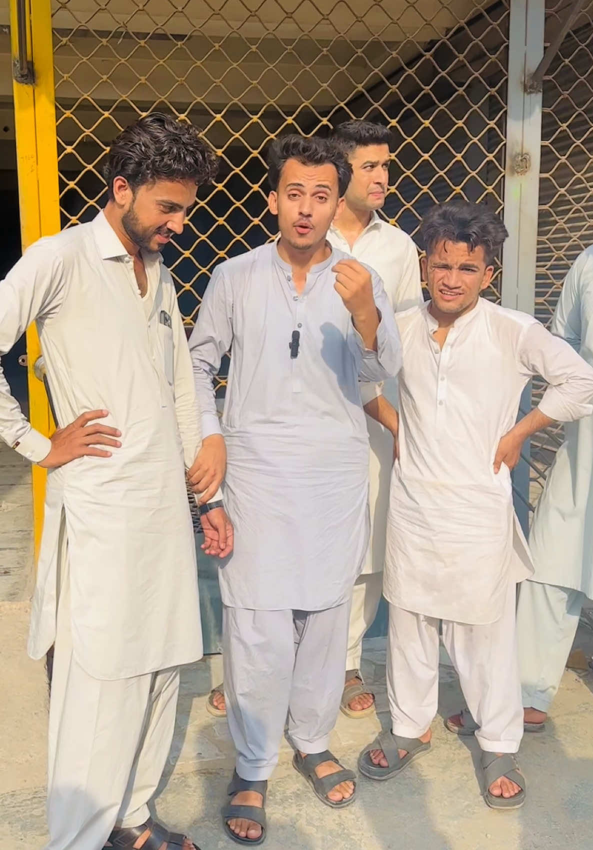 @Mr Sanoo سنی