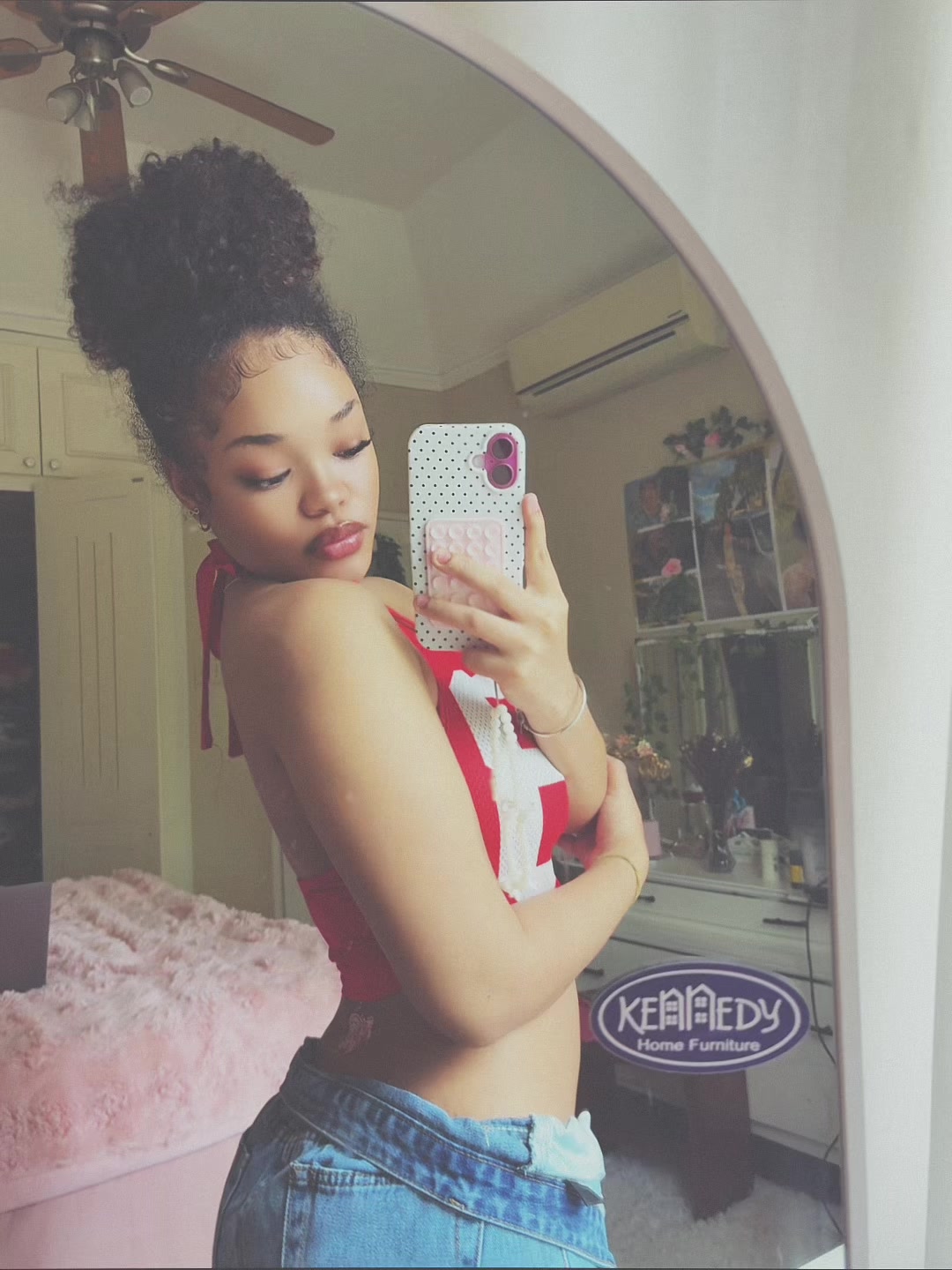 @Ona🍒