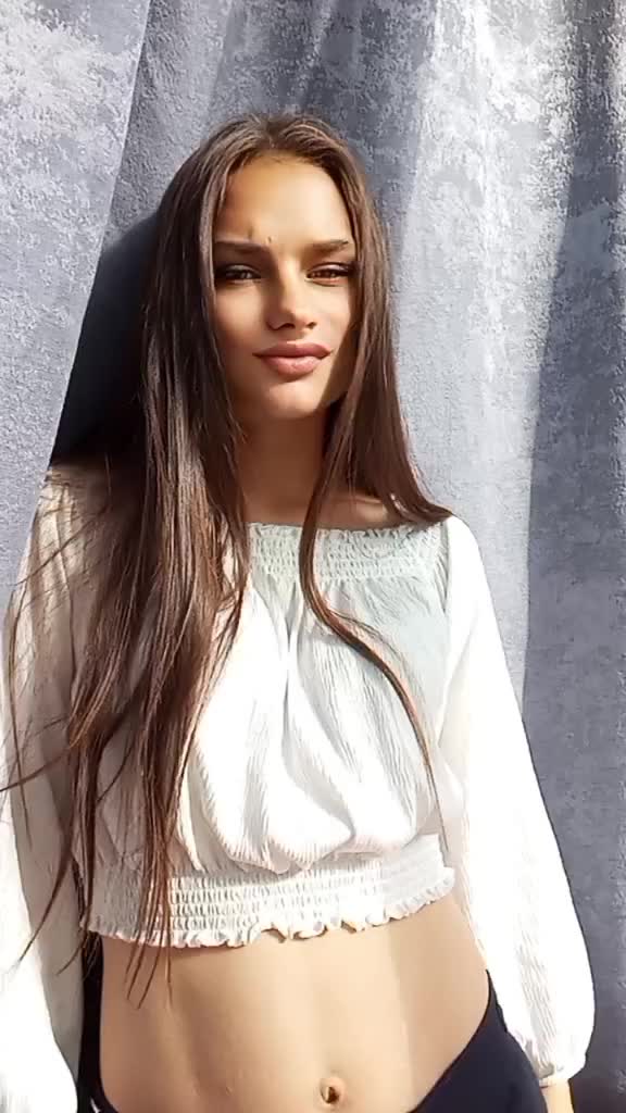 @Нюша