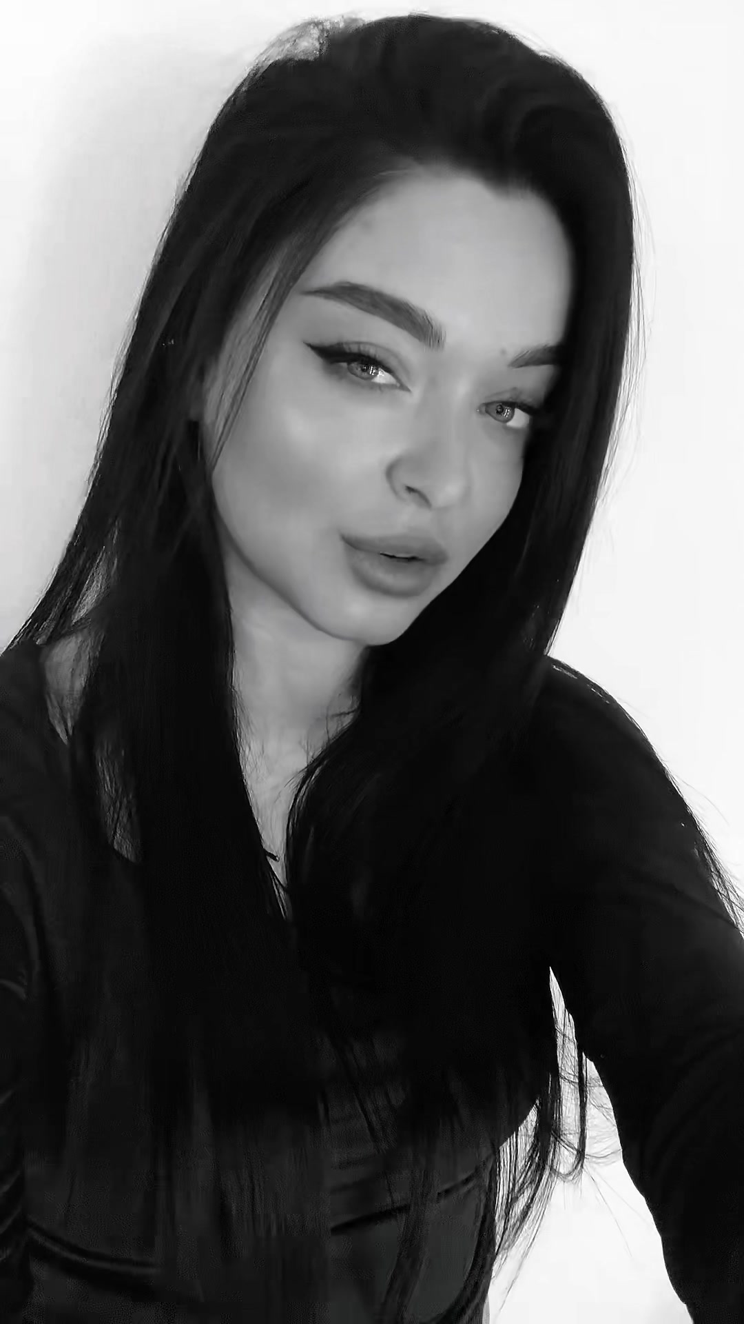 @Malyavinairina