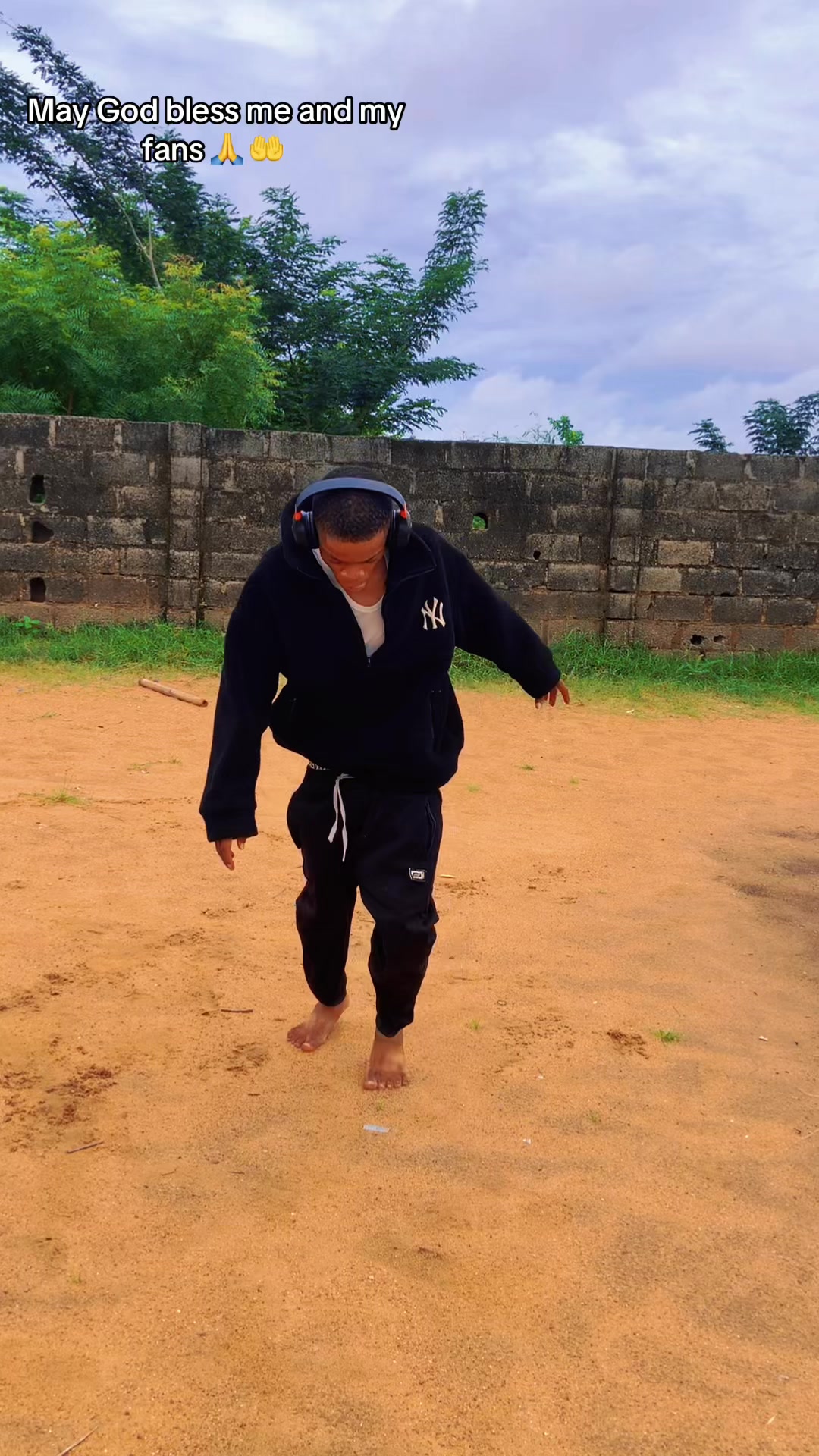 @𝐋𝐀𝐑𝐑𝐘 𝐉𝐔𝐍𝐈𝐎𝐑 🙂💫🤍