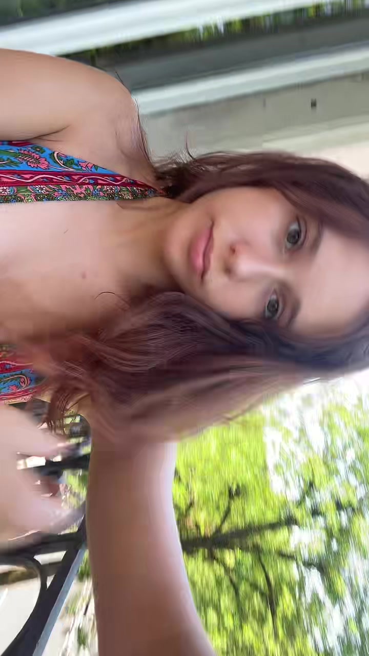 @✰