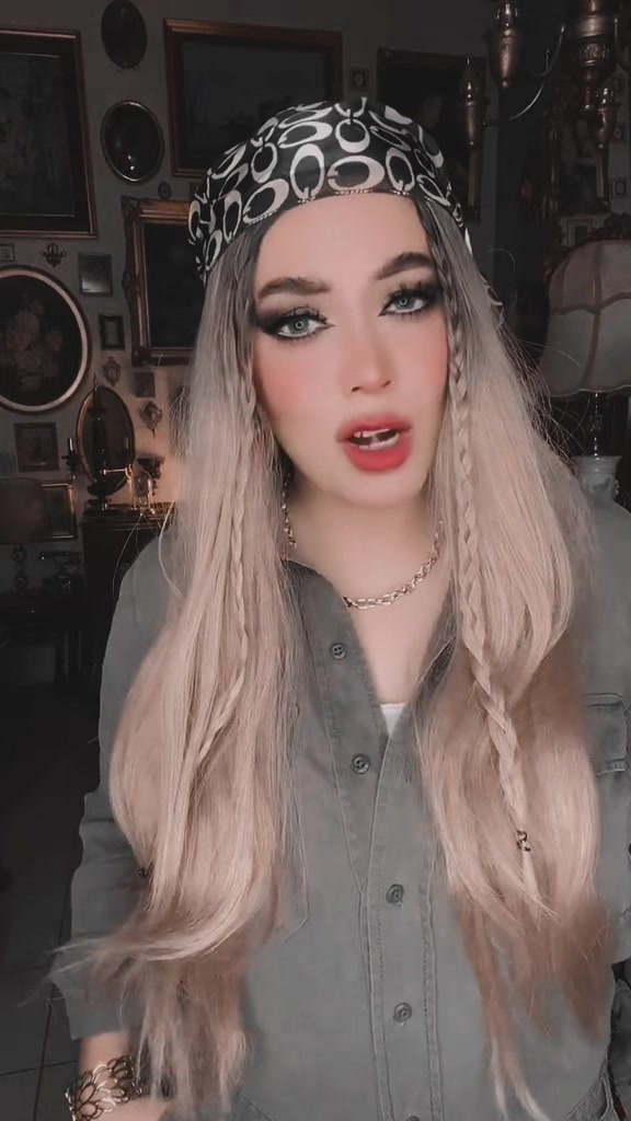 @Alejandra😎✌️