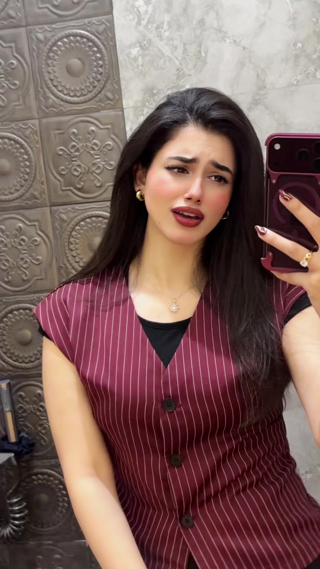 @Alina Amir