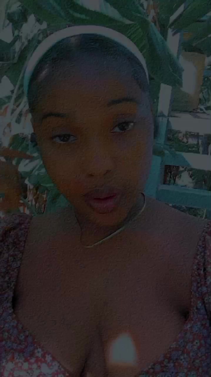 @angel🥰🦋