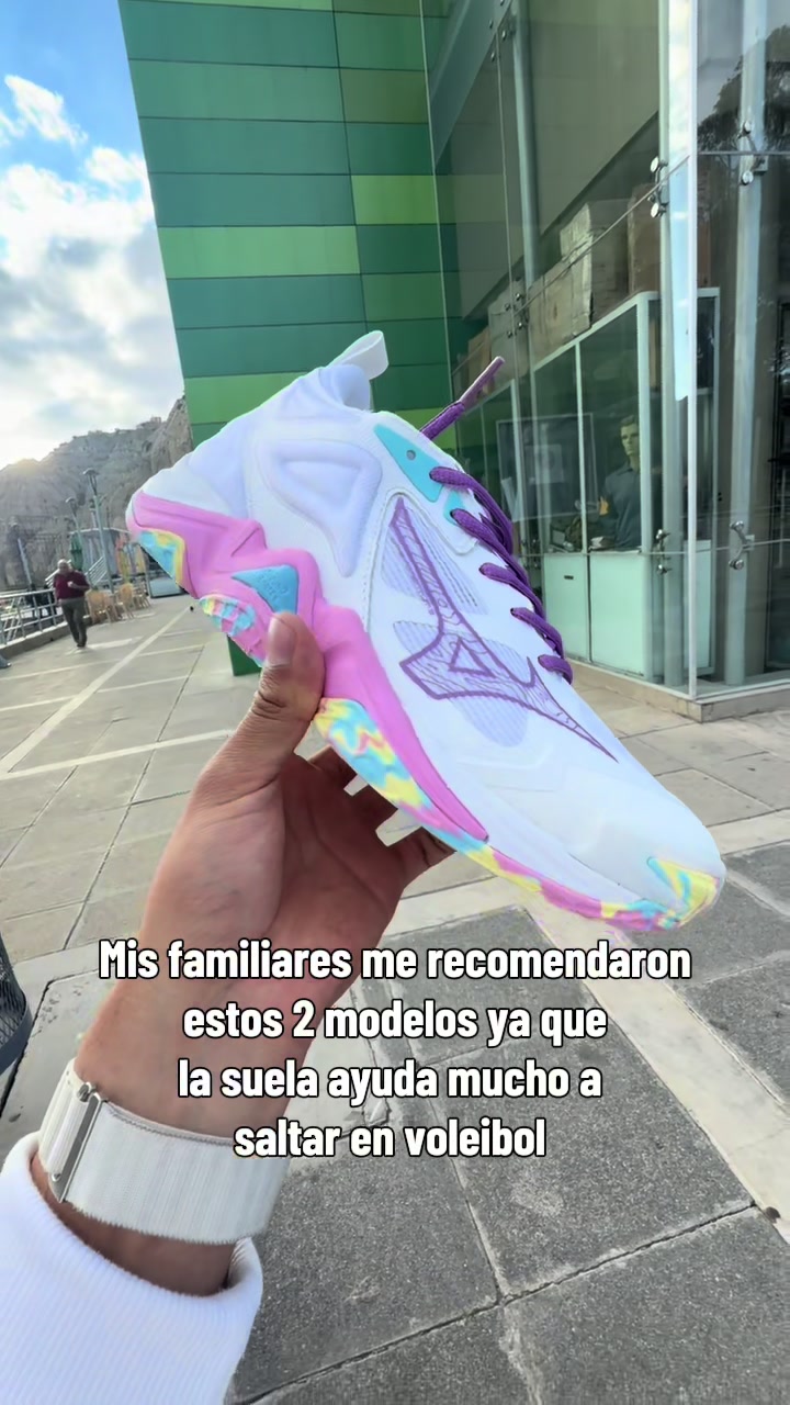 @sneaker_dealer🇧🇴