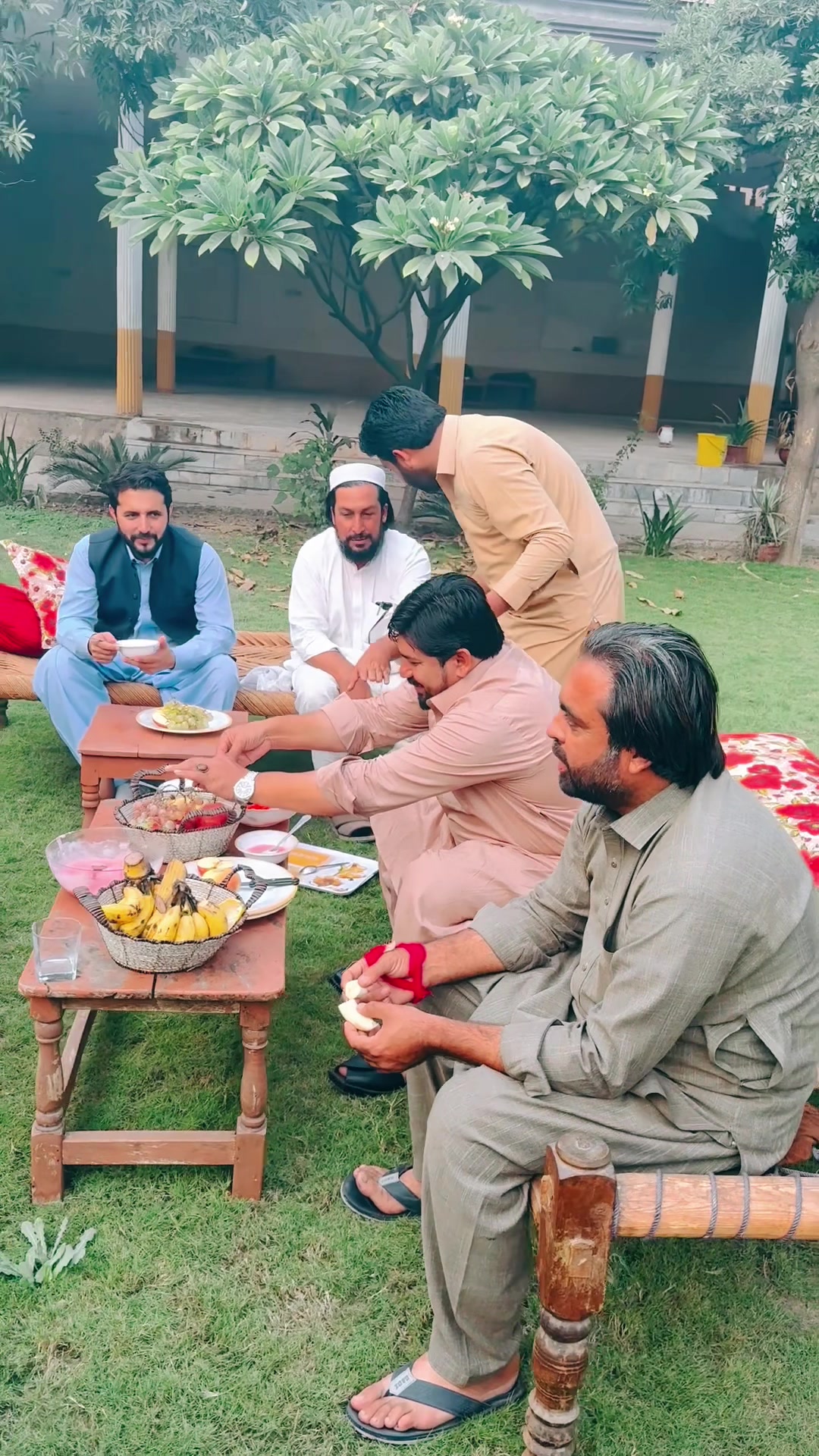 @Faras Jan Tanoli🇦🇪🇵🇰