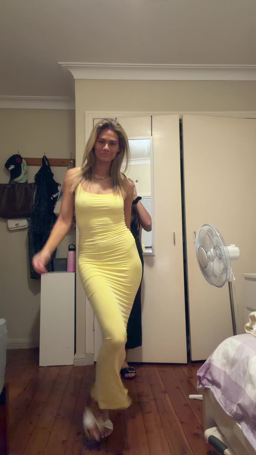 @Chloeeee