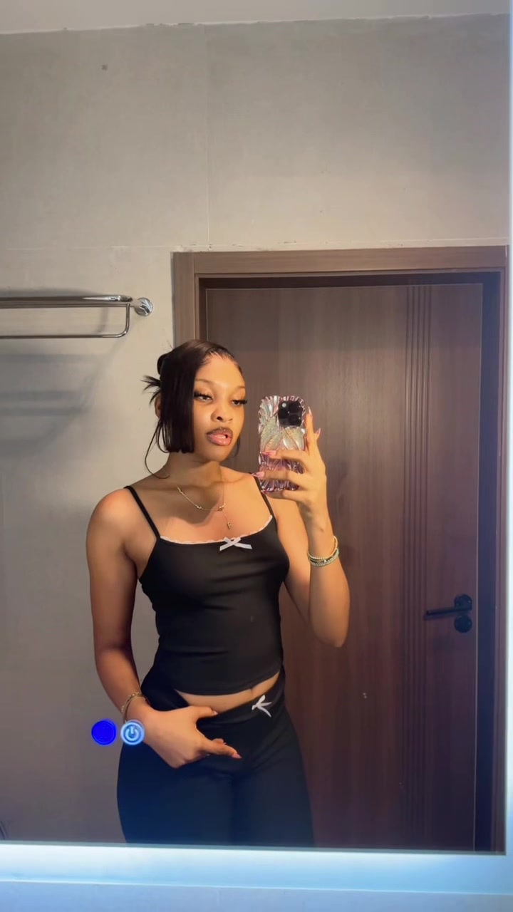 @_sohmmy_