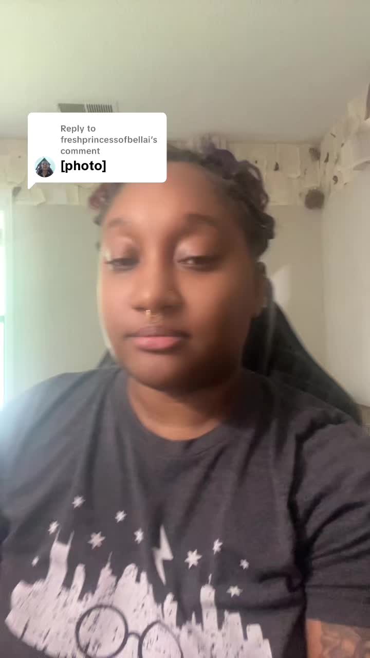 @👸🏽🪻