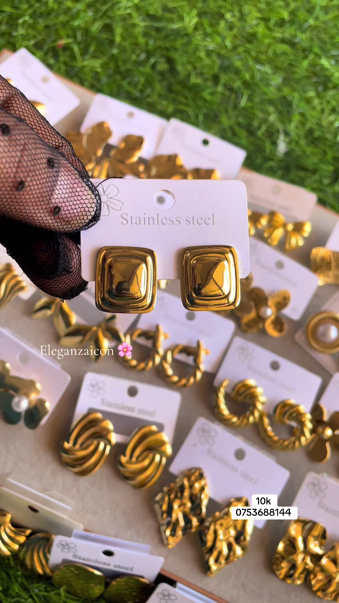 @ELEGANZAicon-jewelry/bag/heels