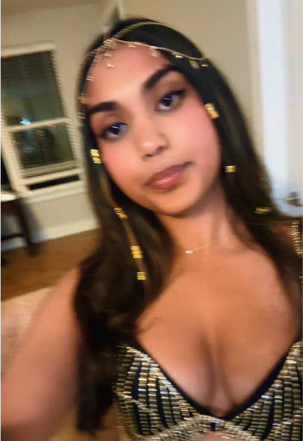 @Anika.z