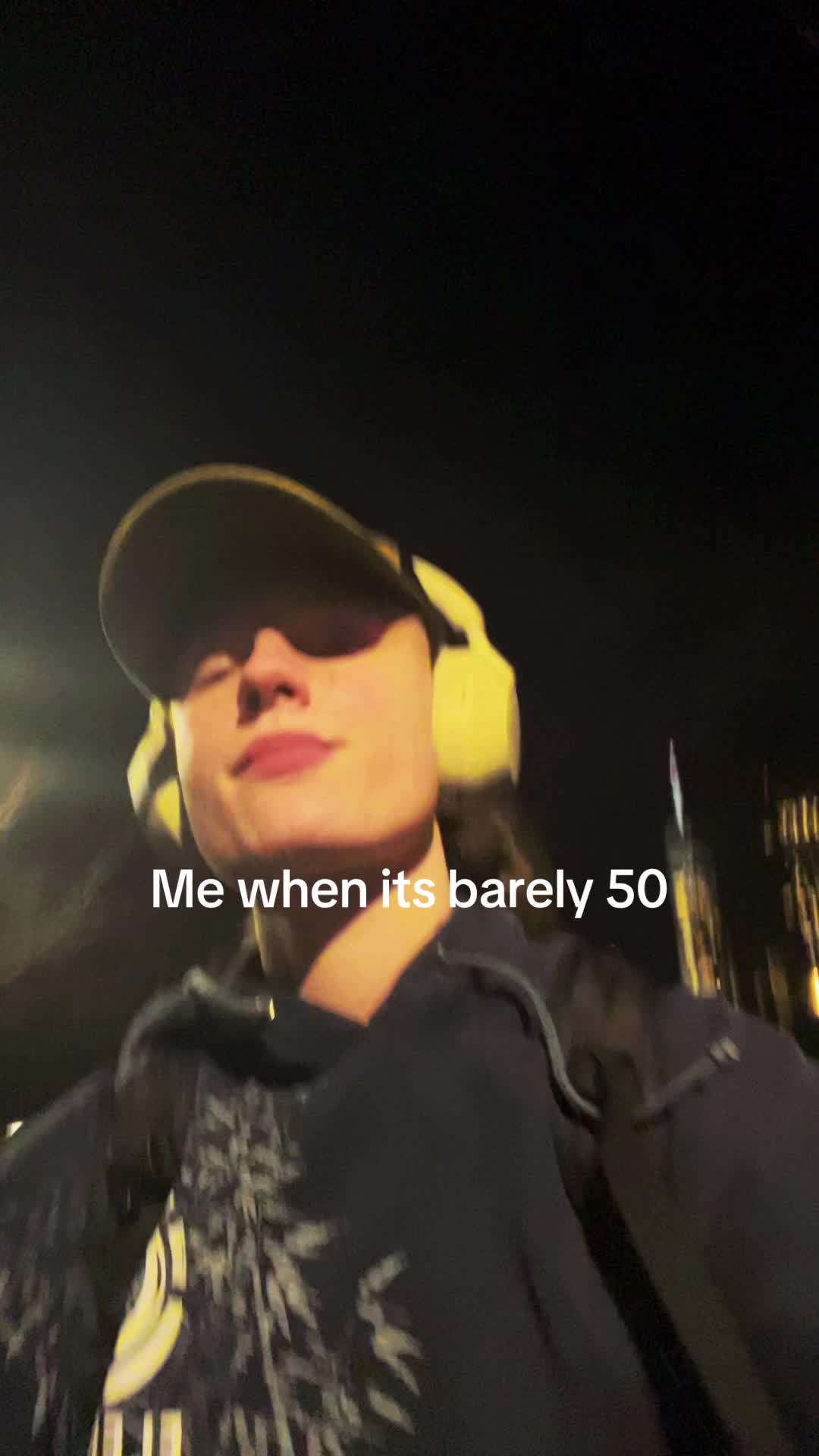 @Ava