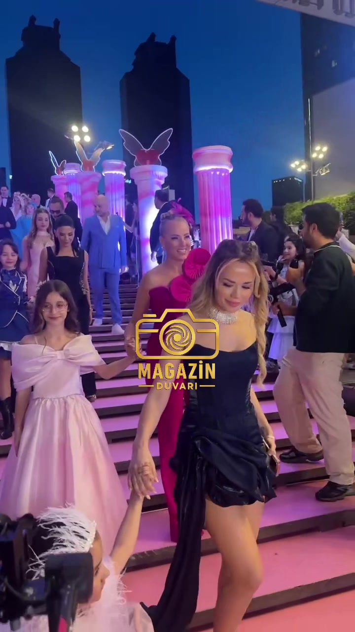 @Magazin Duvarı