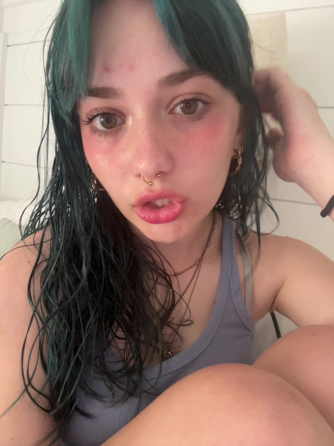 @🦄