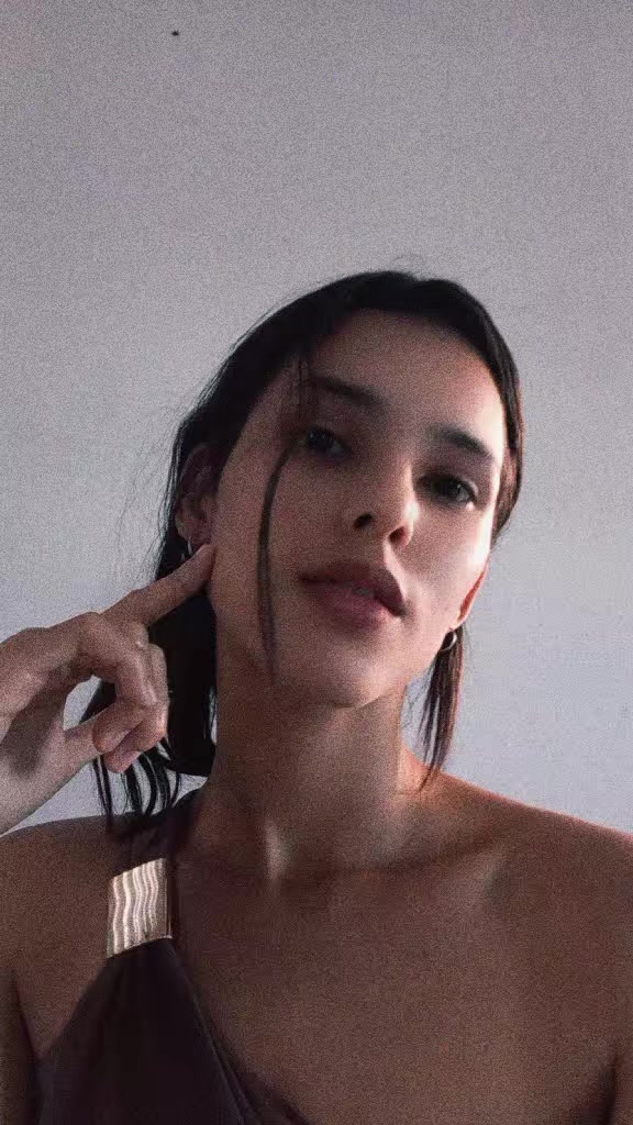 @Luciana Santana