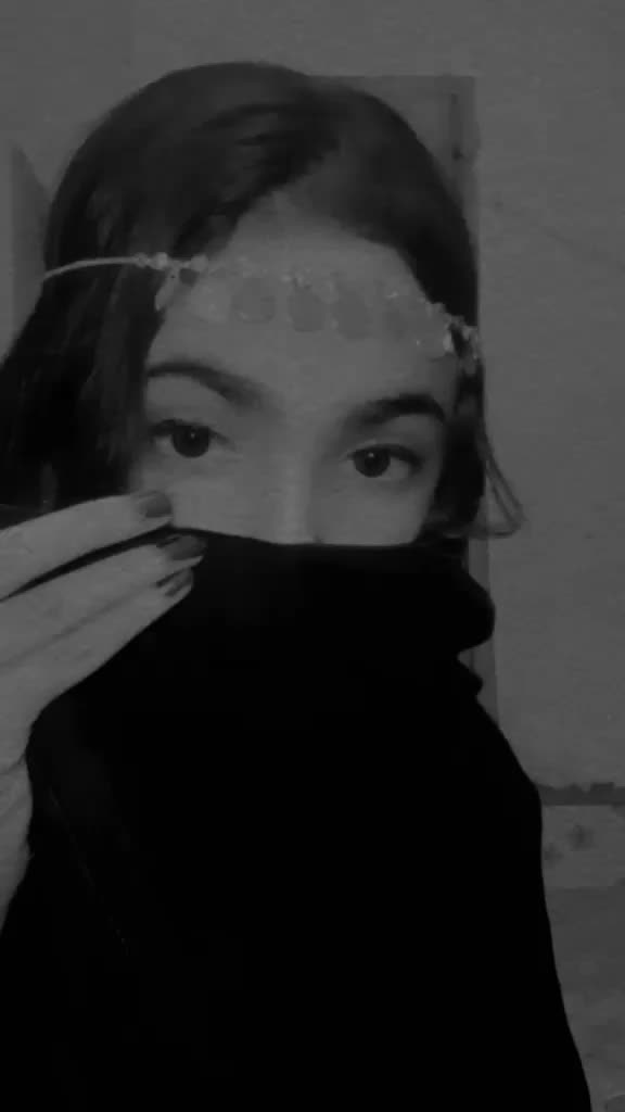 @কুন্ঠিতা~🪄🤍