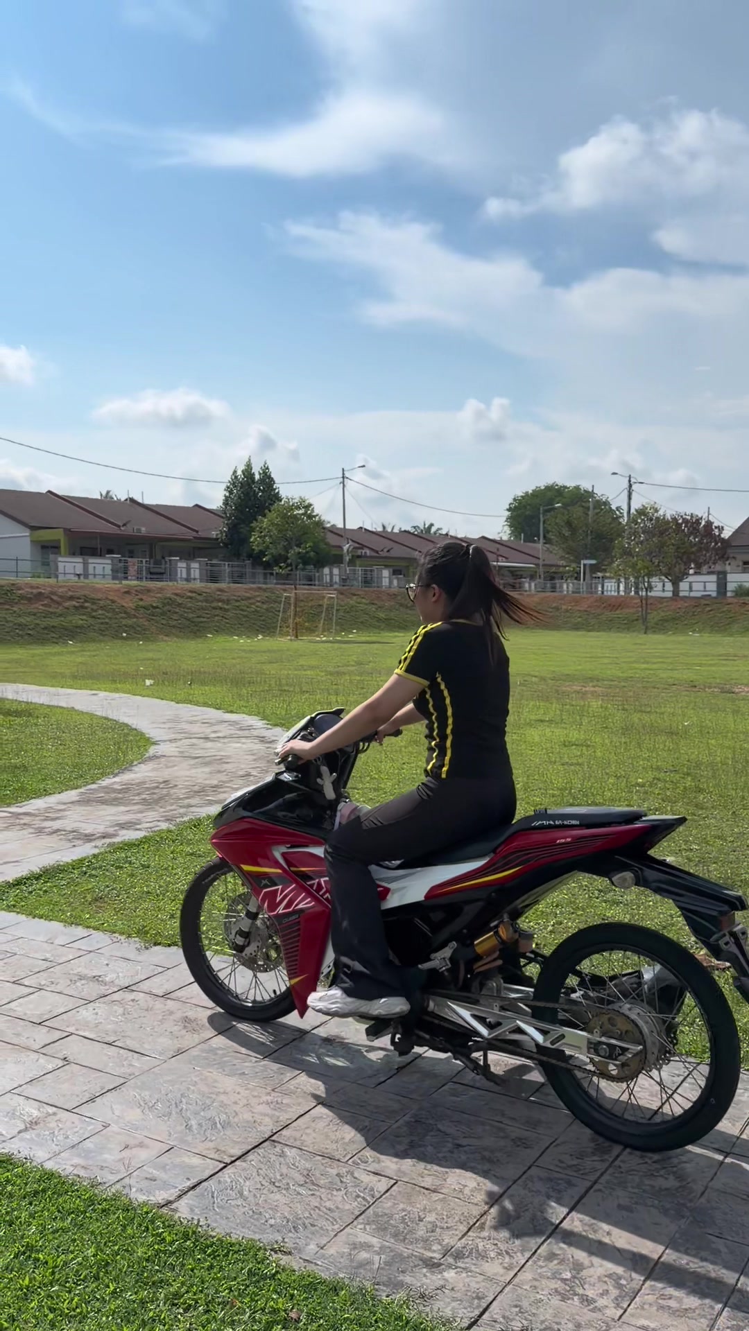 @xiaojieee