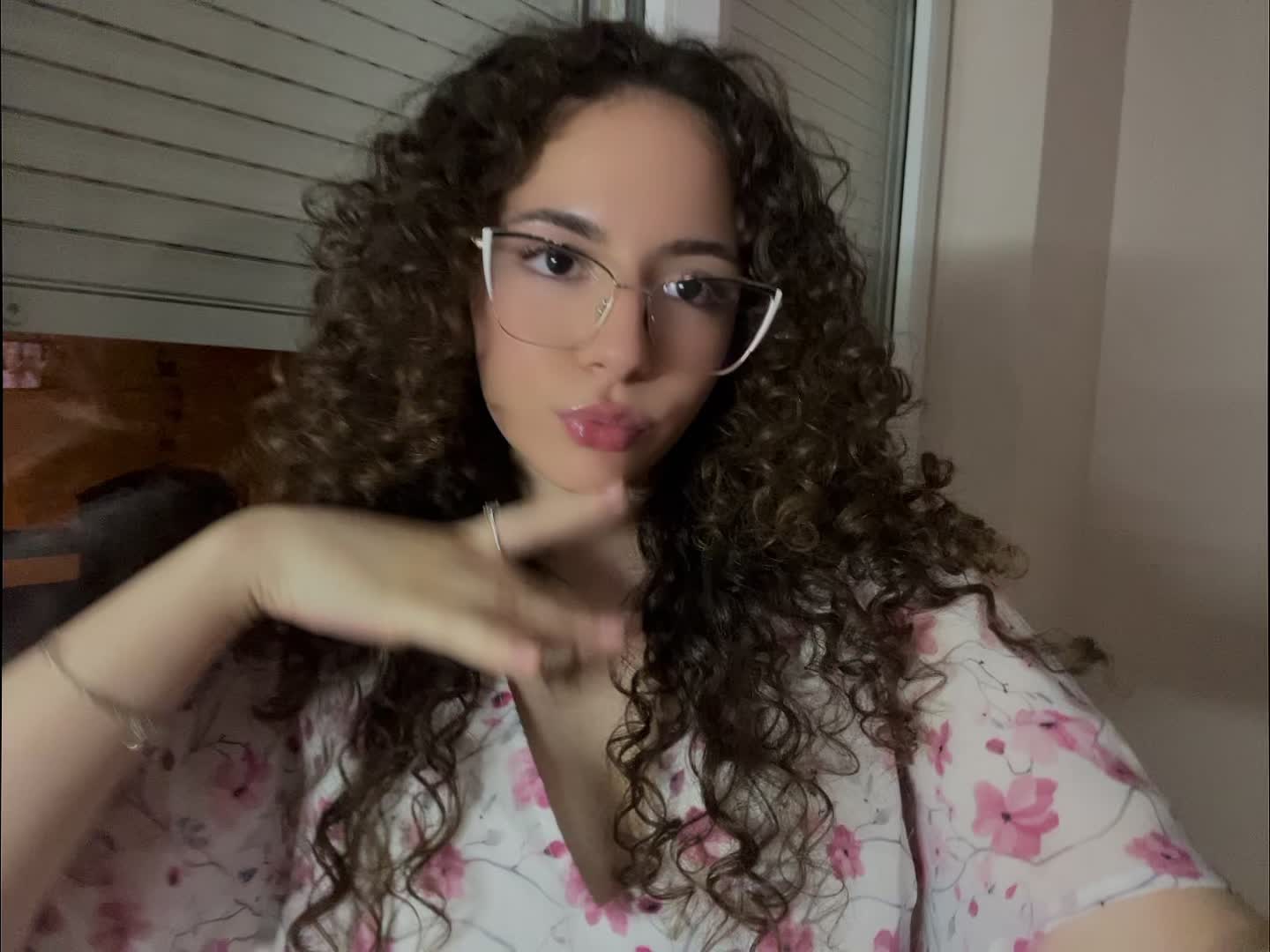 @🦊