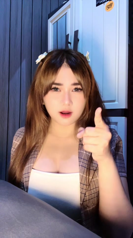@verakarinna