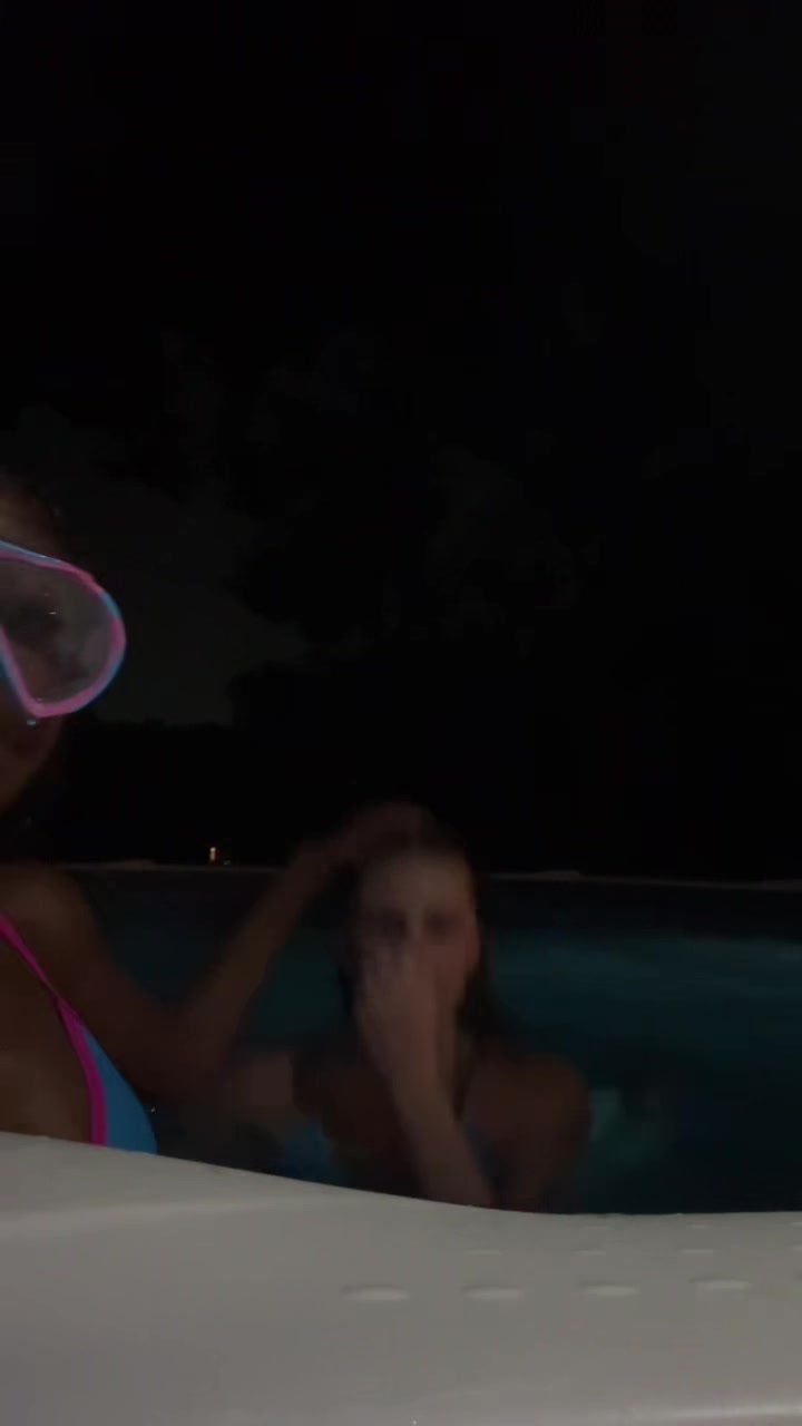@𝐊