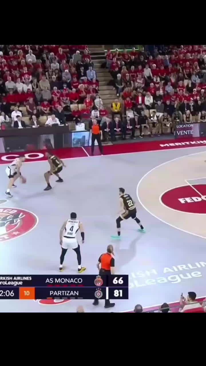 @pbg.ntilikina