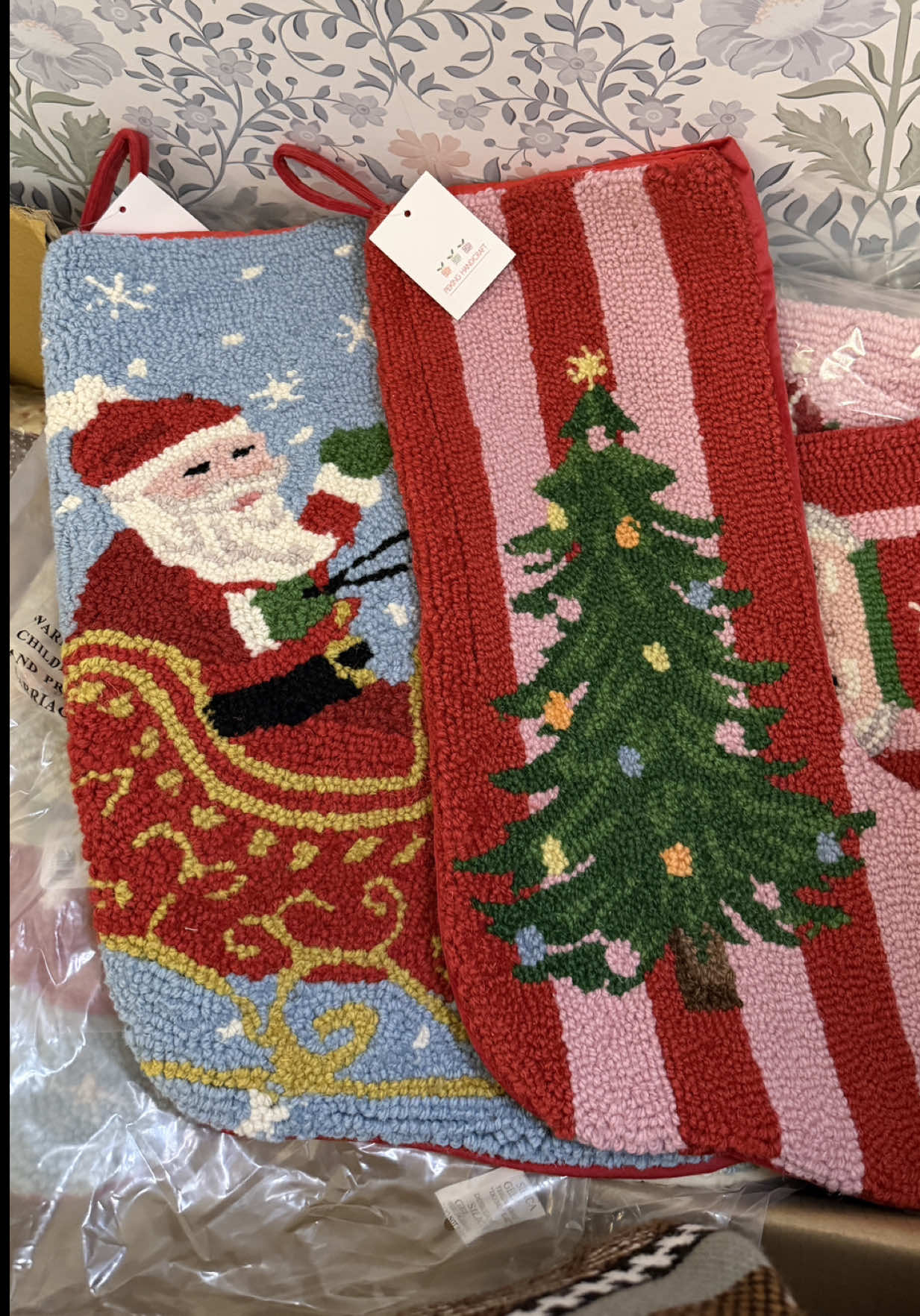 @Crystal | Cozy Home & Holiday