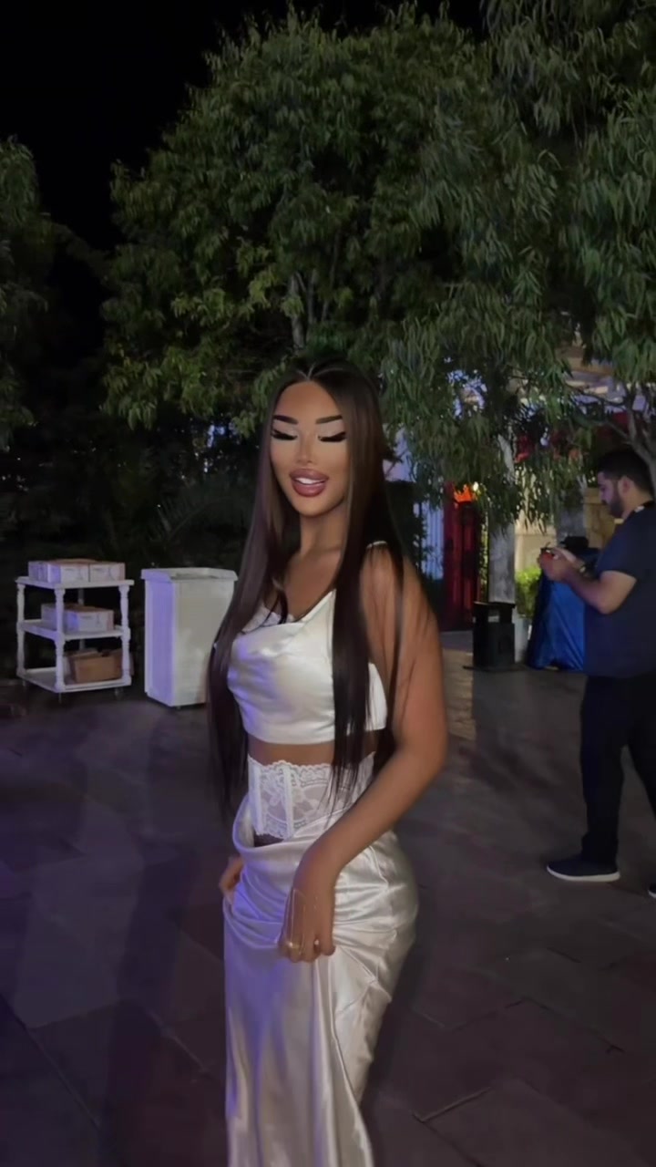 @𝓟𝓪𝓷𝓽𝓱𝓮𝓻𝓪 𝟎𝟖𝟐🖤