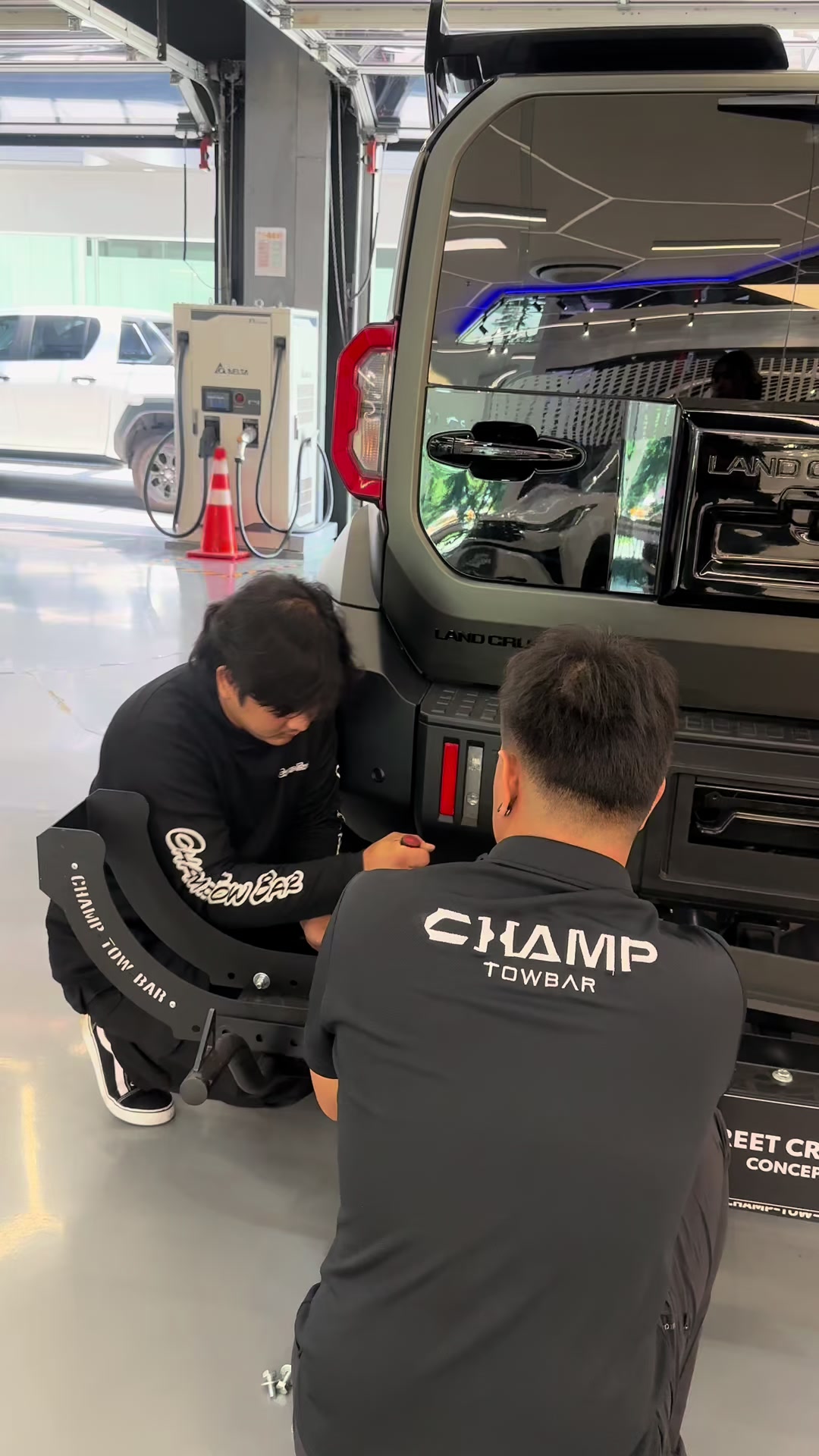 @champtowbar
