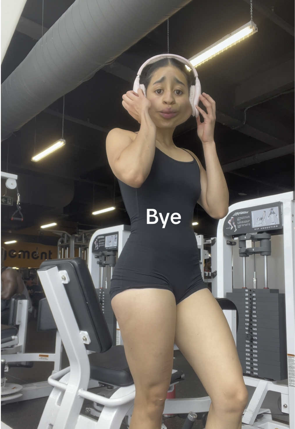 @Lara
