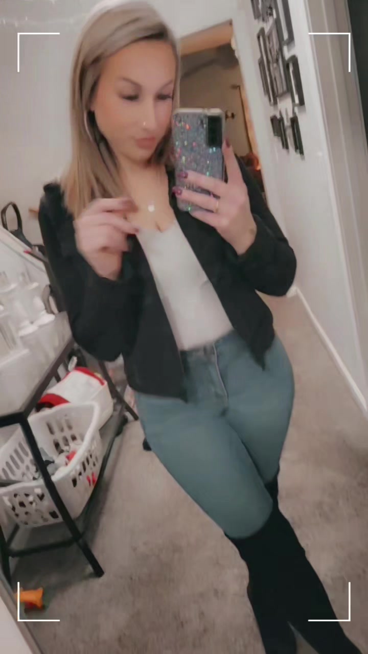 @Amanda_Kae