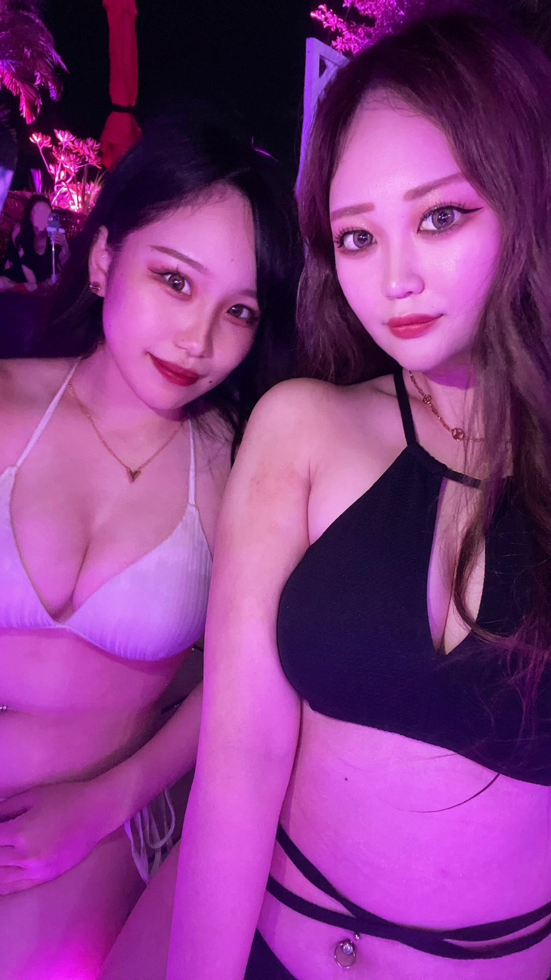 @さ
