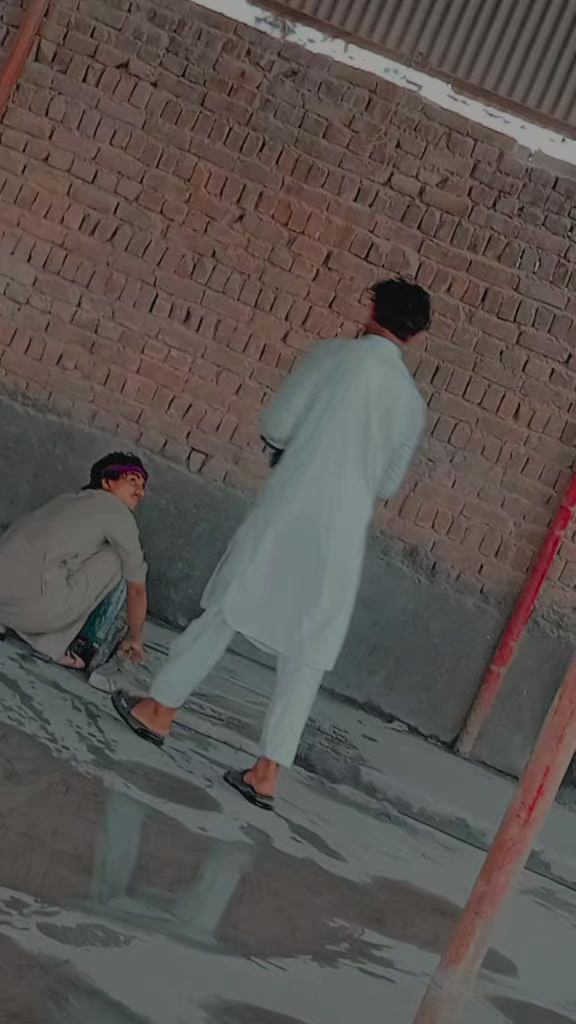 @نومی میتلا