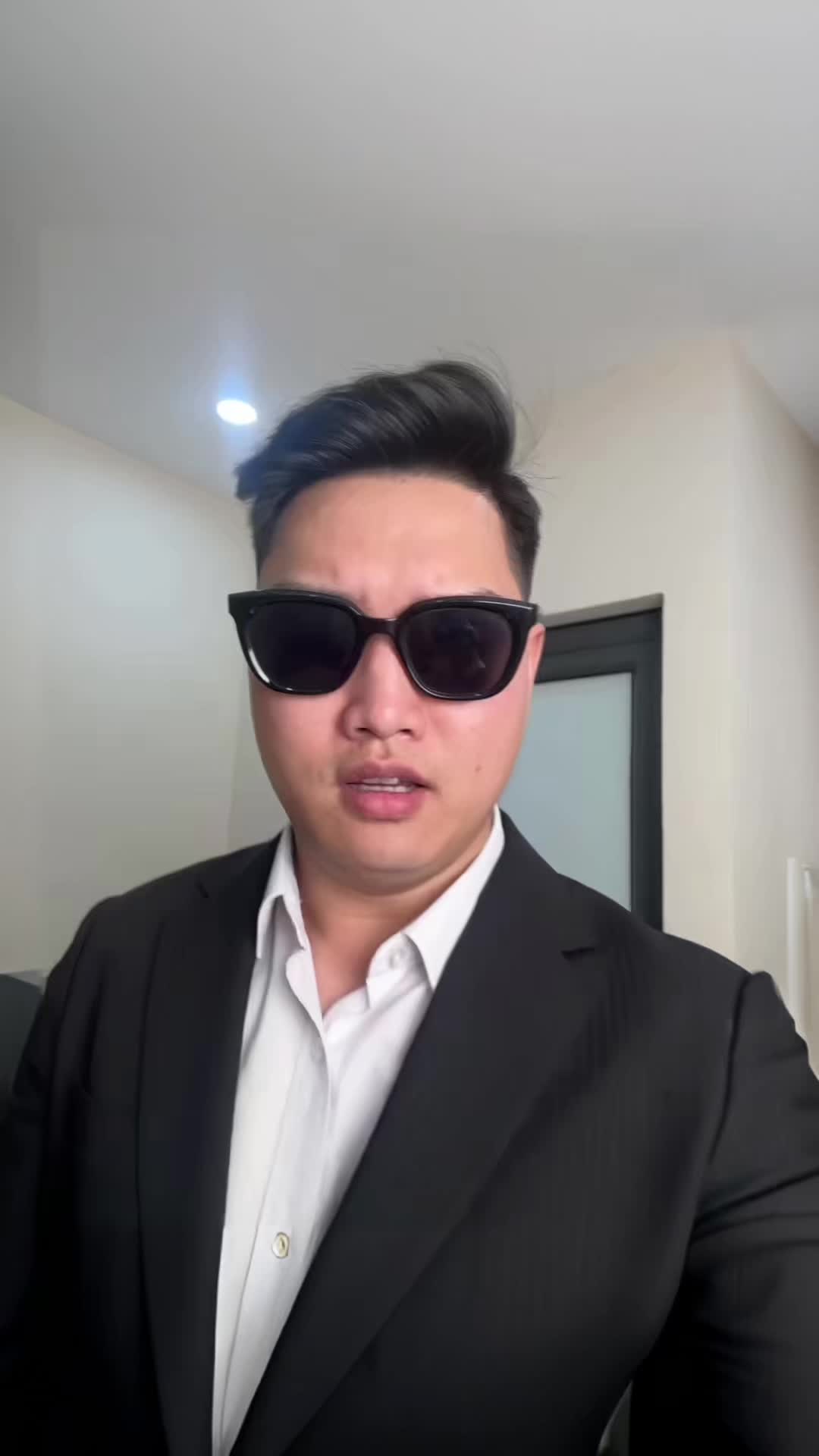 @H&agrave; Hiểu 🇻🇳
