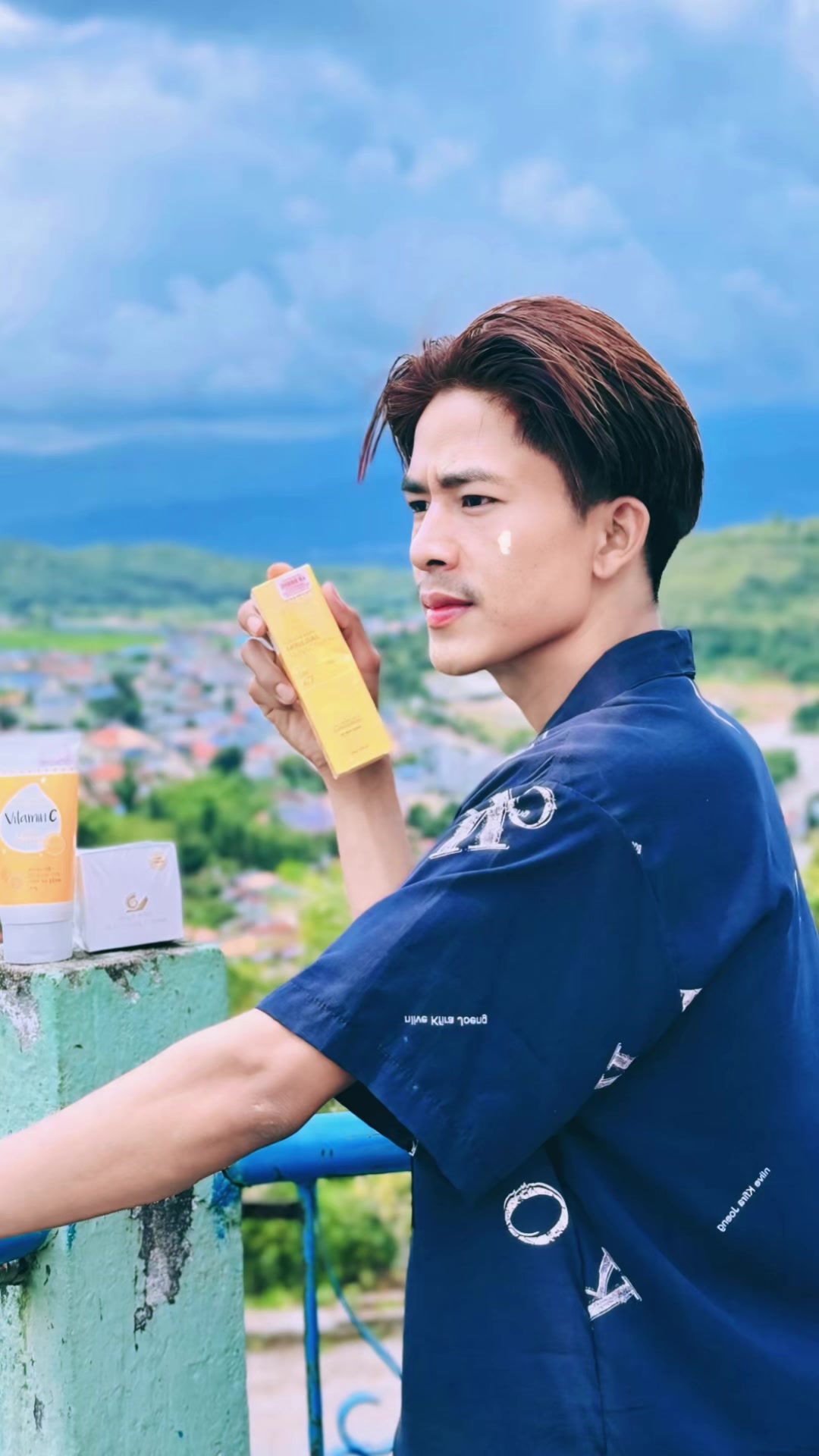 @Kaung Myat Htet (OFFICIAL )