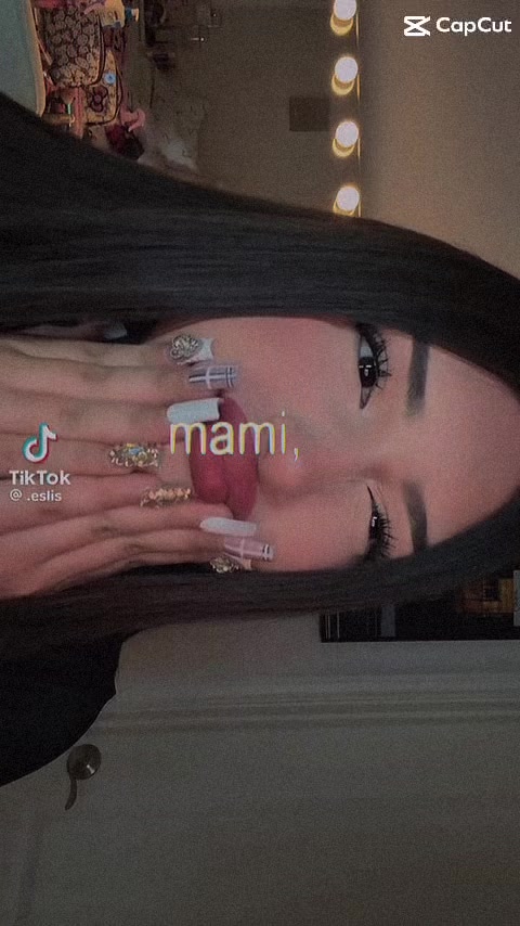 @Anya🍪.