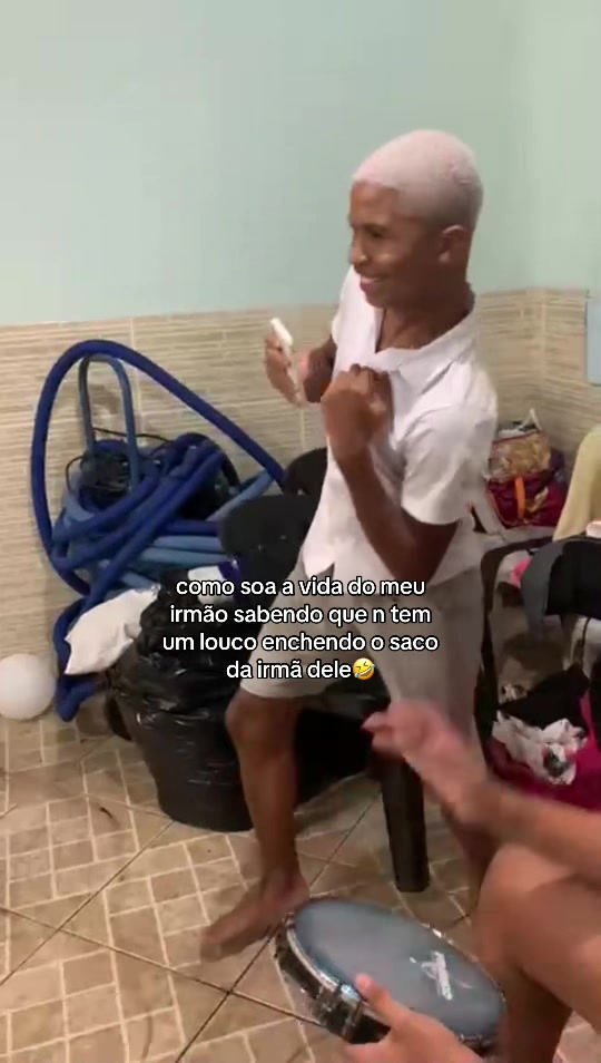 @Simone Lopes