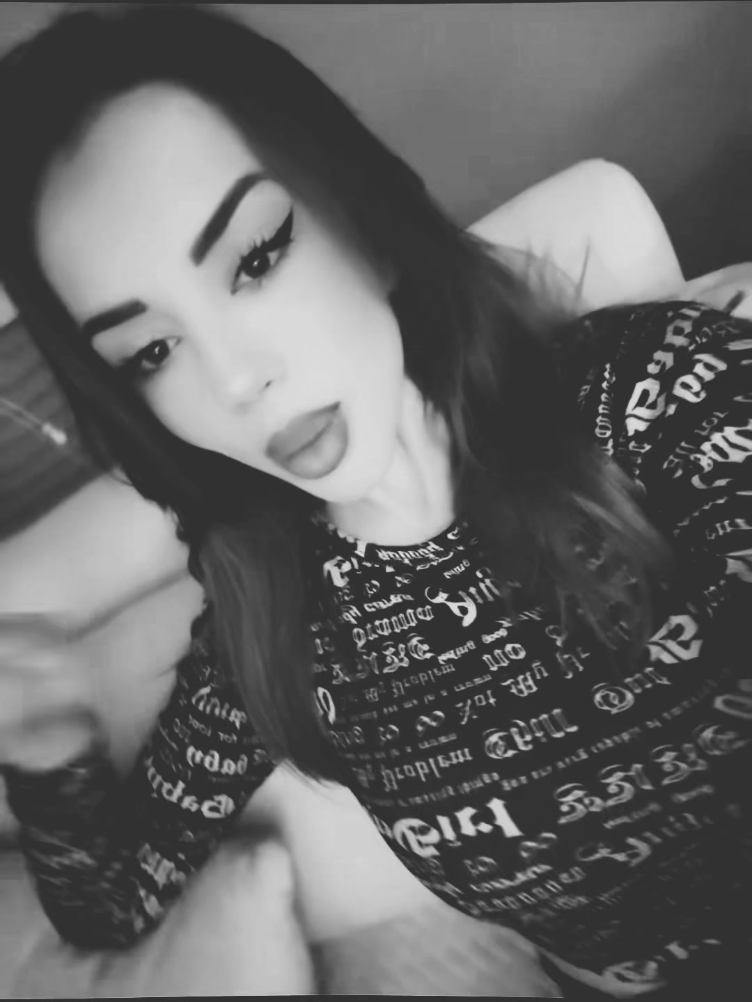 @Emilyy 🦋💎