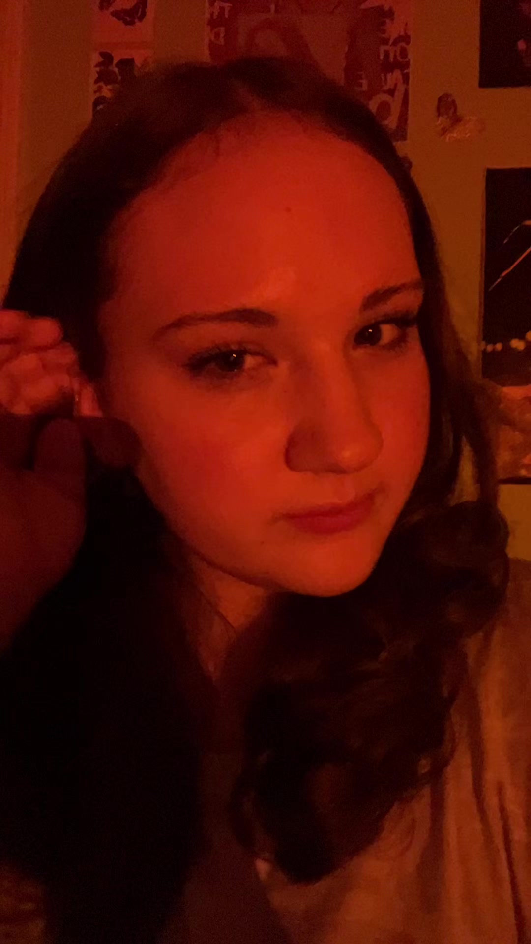 @Ava