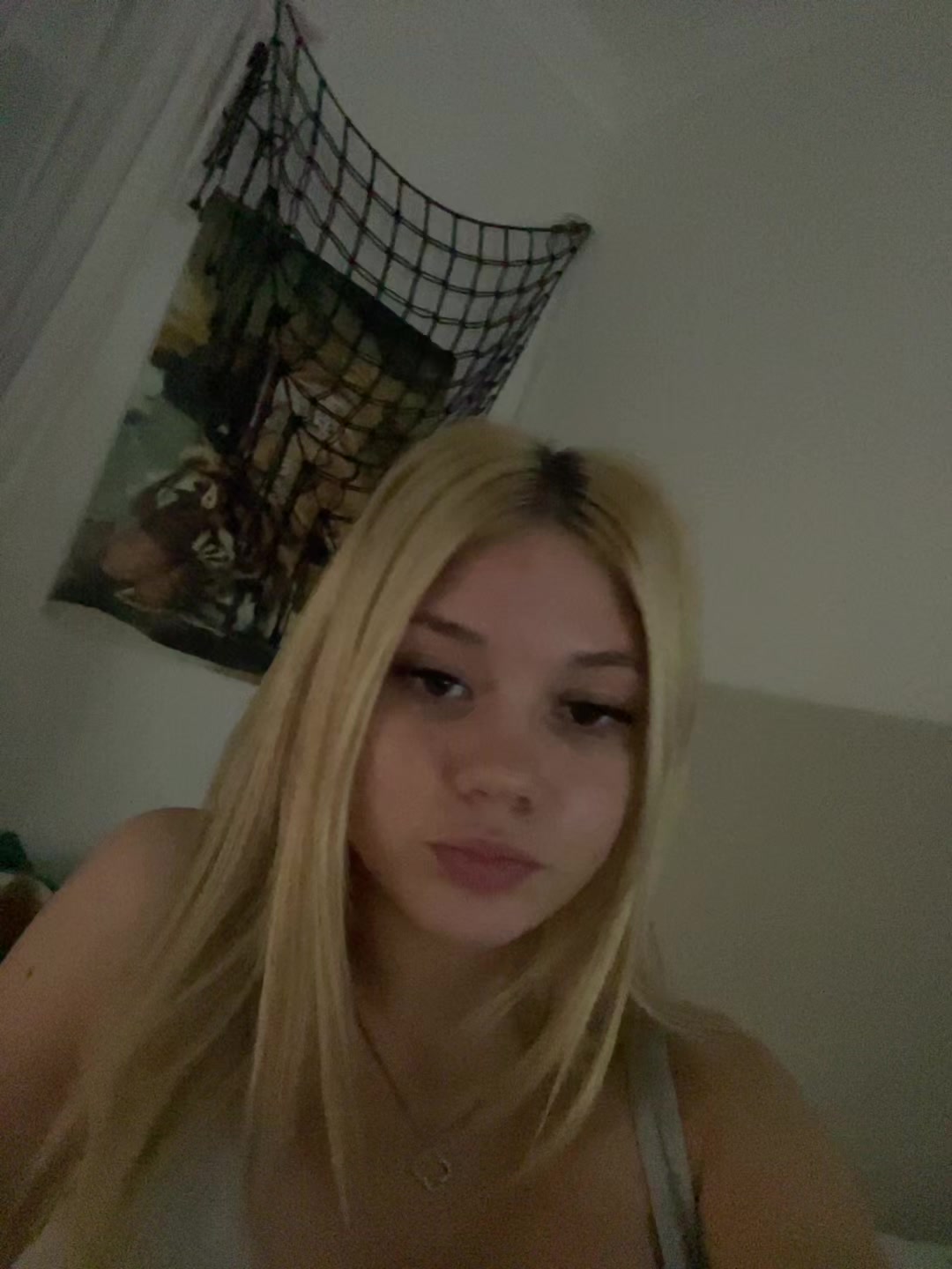 @❦