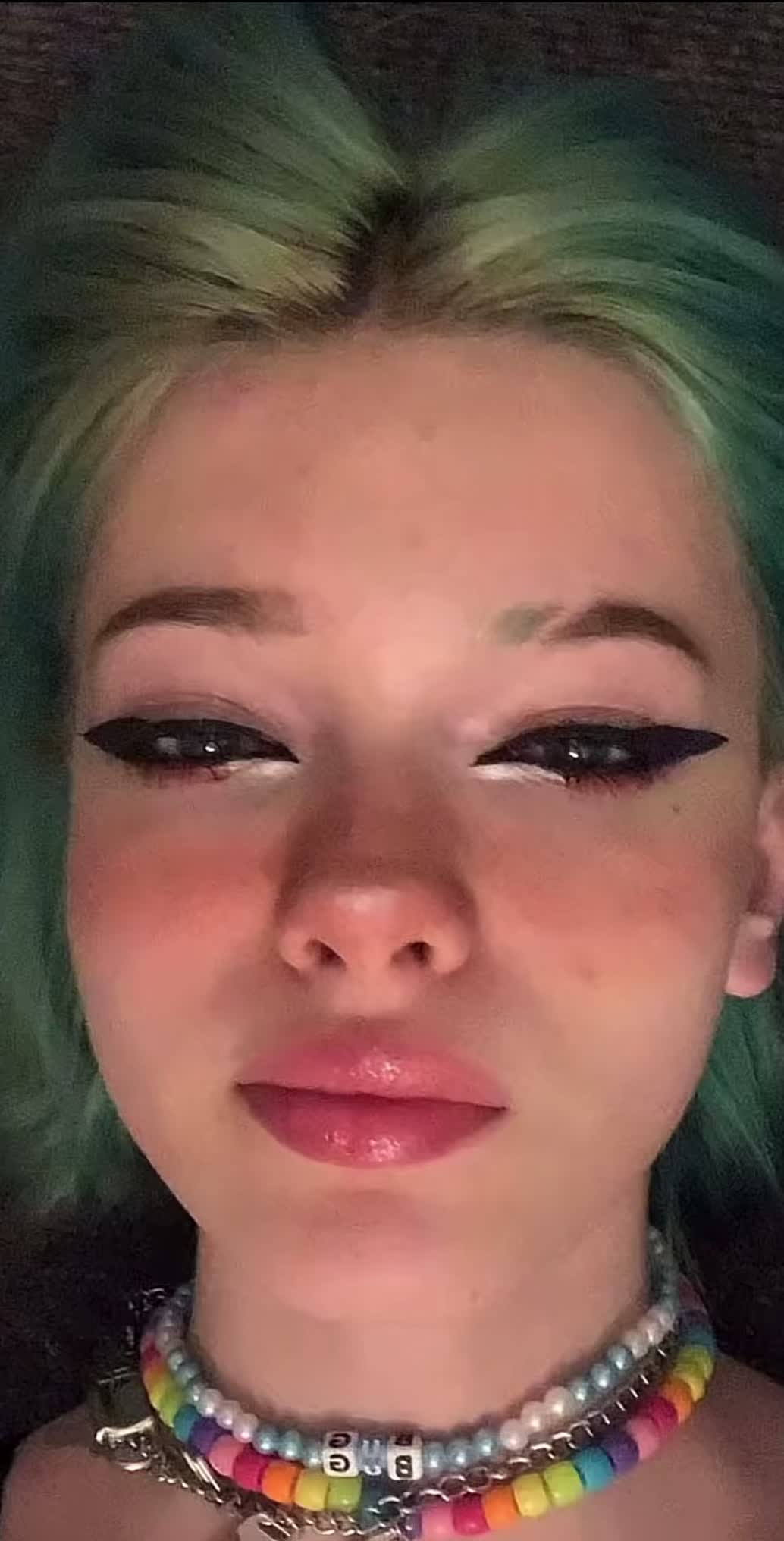 @꩜